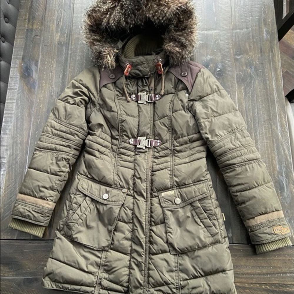 Khujo winter parka sz M